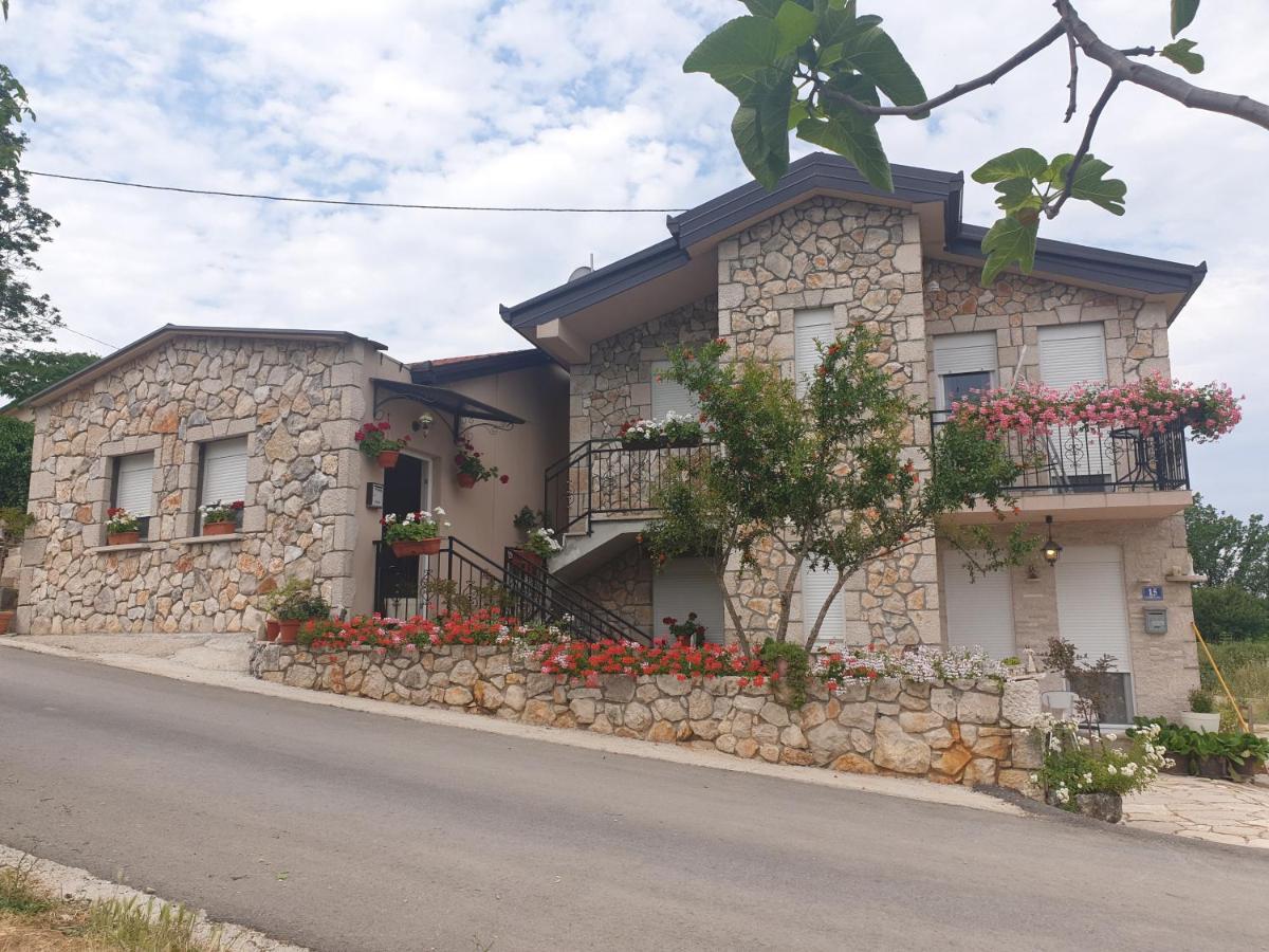 Delia Apartment Medjugorje Exterior photo